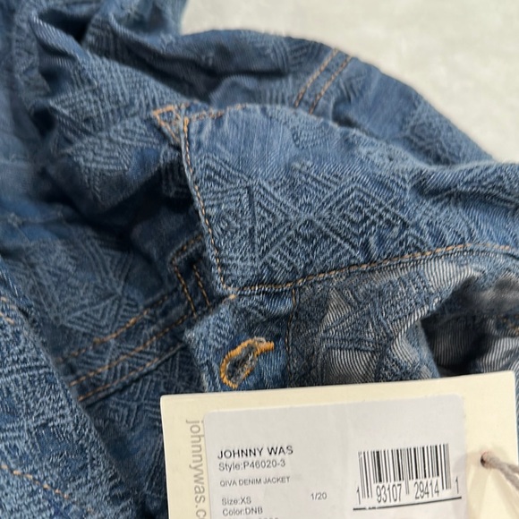 Johnny Was Blue Jean Jacket with Embroidered Details - Picture 9 of 9